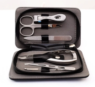 237 MAGNUM manikúrní set pánský černý